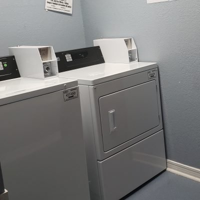 Apt laundry